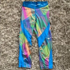 Nike Pro Capri Pants